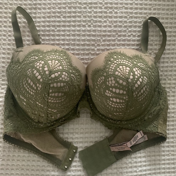 Victoria's Secret Olive Lace Bra - Picture 1 of 4